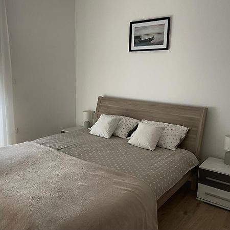 PUY Giovanna Apartment With Terrace And Free Parking מראה חיצוני תמונה