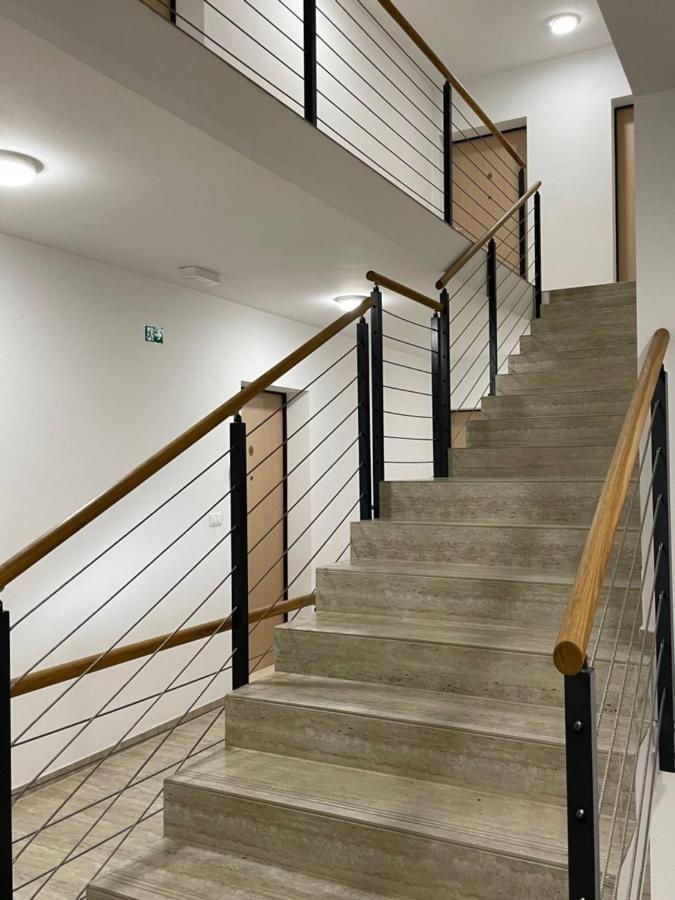 PUY Giovanna Apartment With Terrace And Free Parking מראה חיצוני תמונה